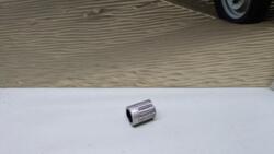 Nåleleje til øverste aksel