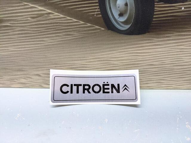 Skilt "Citroën" (selvklæbende)